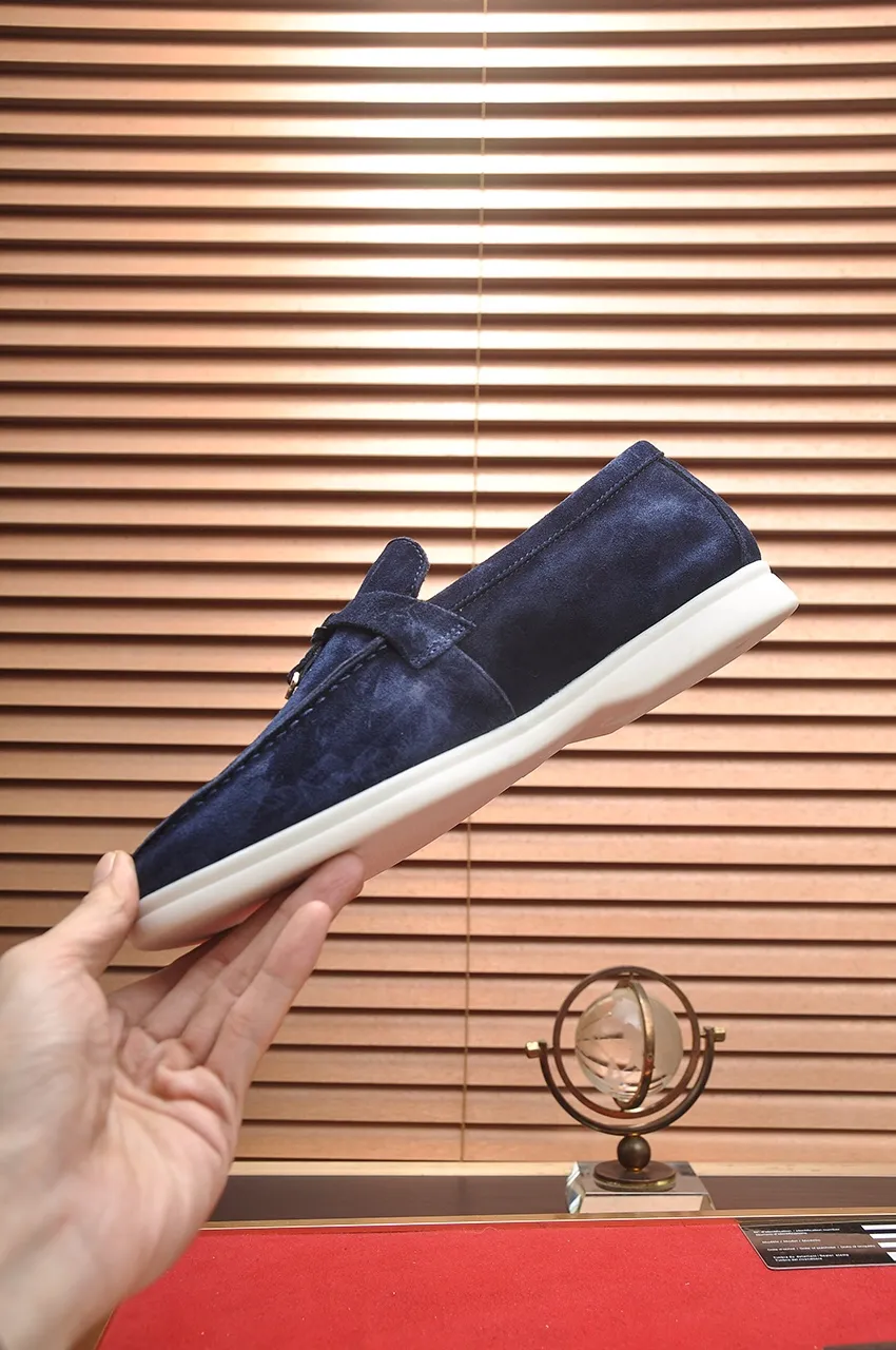 Men's shoes 💰400💶[𝐥𝐨𝐫𝐨 𝐏𝐢𝐚𝐧𝐚] [Couple model] High-end quality, affordable price, LP classic loafers, Italian treasure brand, the only brand that can match Hermès! Only after wearing it do we know that we can’t live up to our feet. Women’s code: 35-40 (customized sizes 34, 41, 42 are non-returnable) Men’s code: 38-44 (customized 45, 46, 47, 48 are non-refundable) Fabric: Customized imported cashmere Lining: Customized imported fetal cowhide Foot: Imported benzene-dyed calfskin Outsole: Exclusive original glass rubber outsole